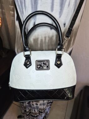 Hello Kitty White & Black Dome Mini Satchel Crossbody NWOT #0317